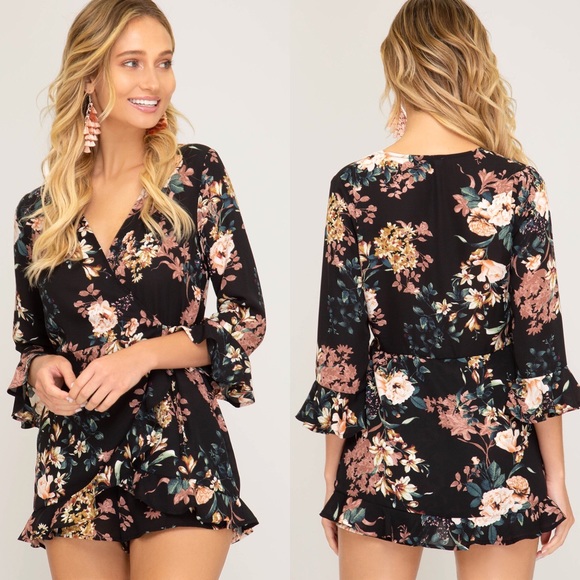 STORE CLOSING SALE! Black Floral Romper Large - Picture 1 of 4